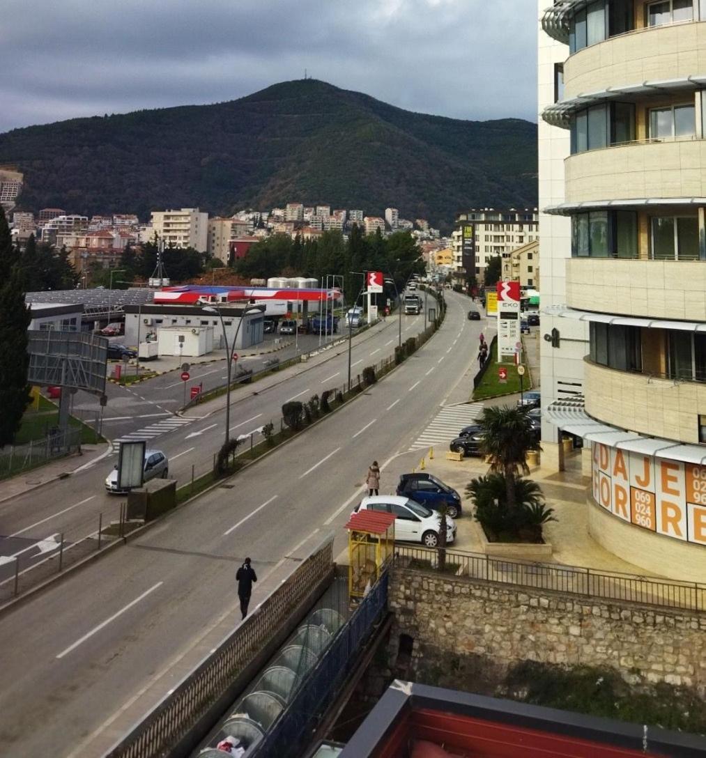 Apartments Mare Budva Exterior photo